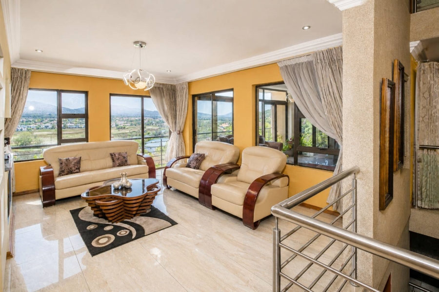5 Bedroom Property for Sale in Xanadu Eco Park North West